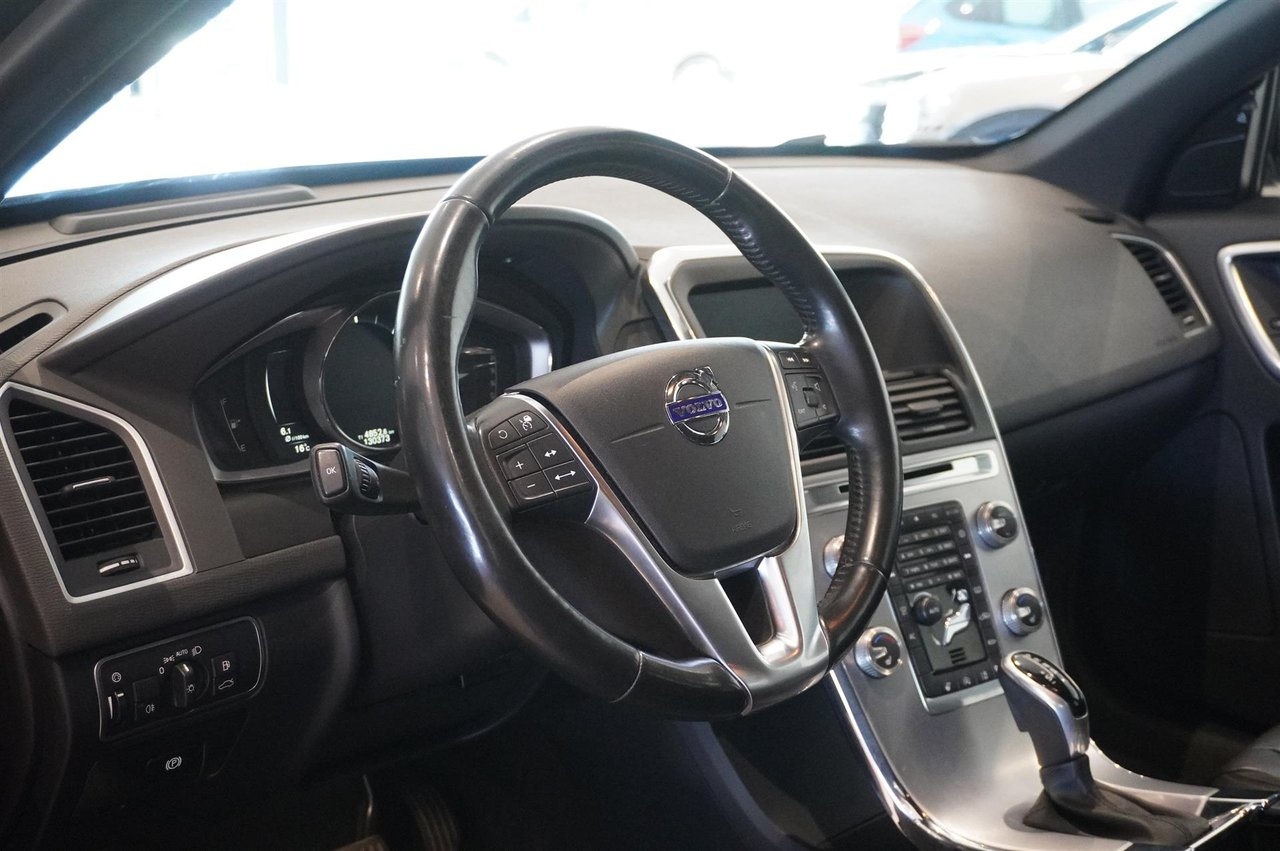 Volvo XC60 2017, bild 2/10
