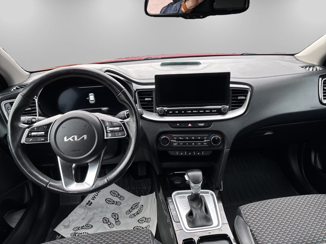 Kia XCeed PHEV Advance 2022, photo 7/21