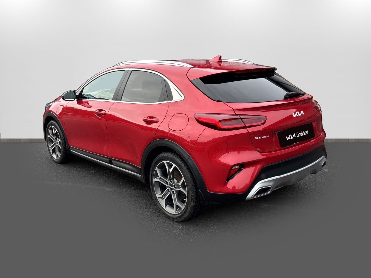 Kia XCeed PHEV Advance 2022, photo 6/21