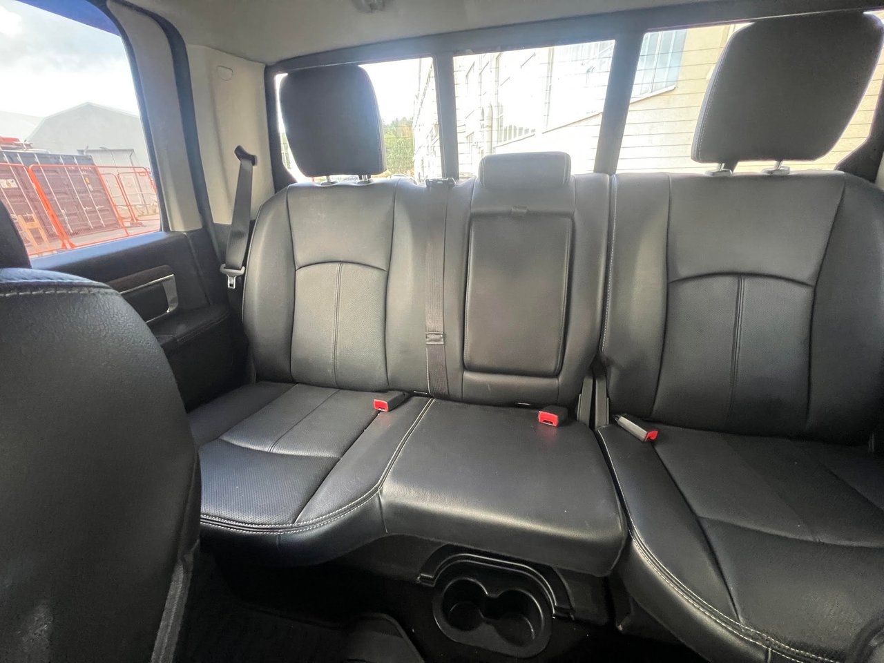 RAM Laramie 5.7 V8 HEMI 4x4 Euro 6 2018, photo 5/6