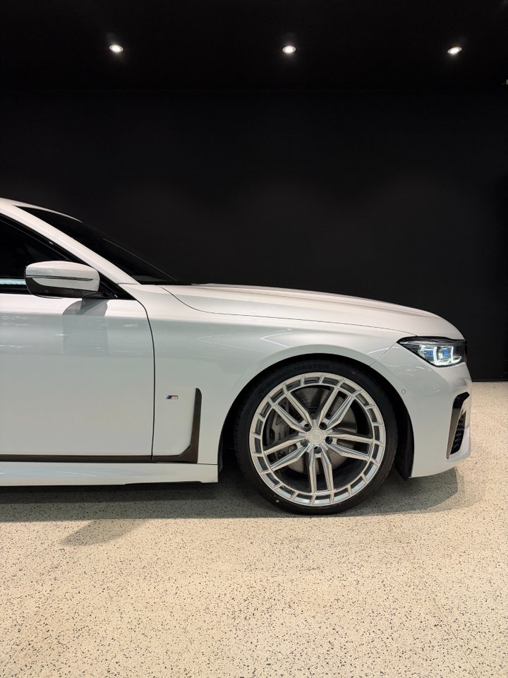 BMW 750 i xDrive M-paket 2020, bild 7/10