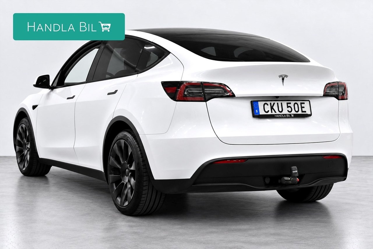 Tesla Model Y 2023, photo 7/10