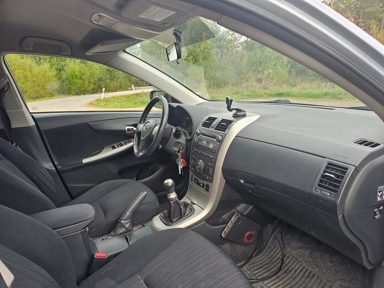 Toyota Corolla 2009, bild 5/7