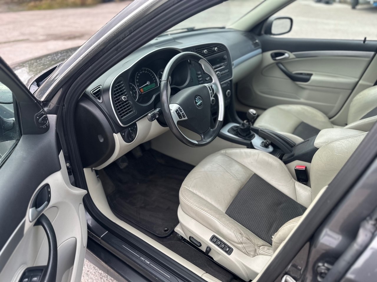 Saab 9-3 2009, bild 5/10