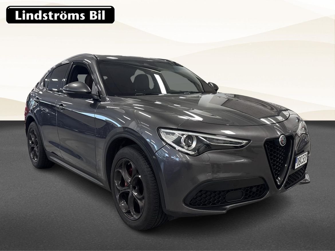 Alfa Romeo Stelvio 2020, kuva 3/10