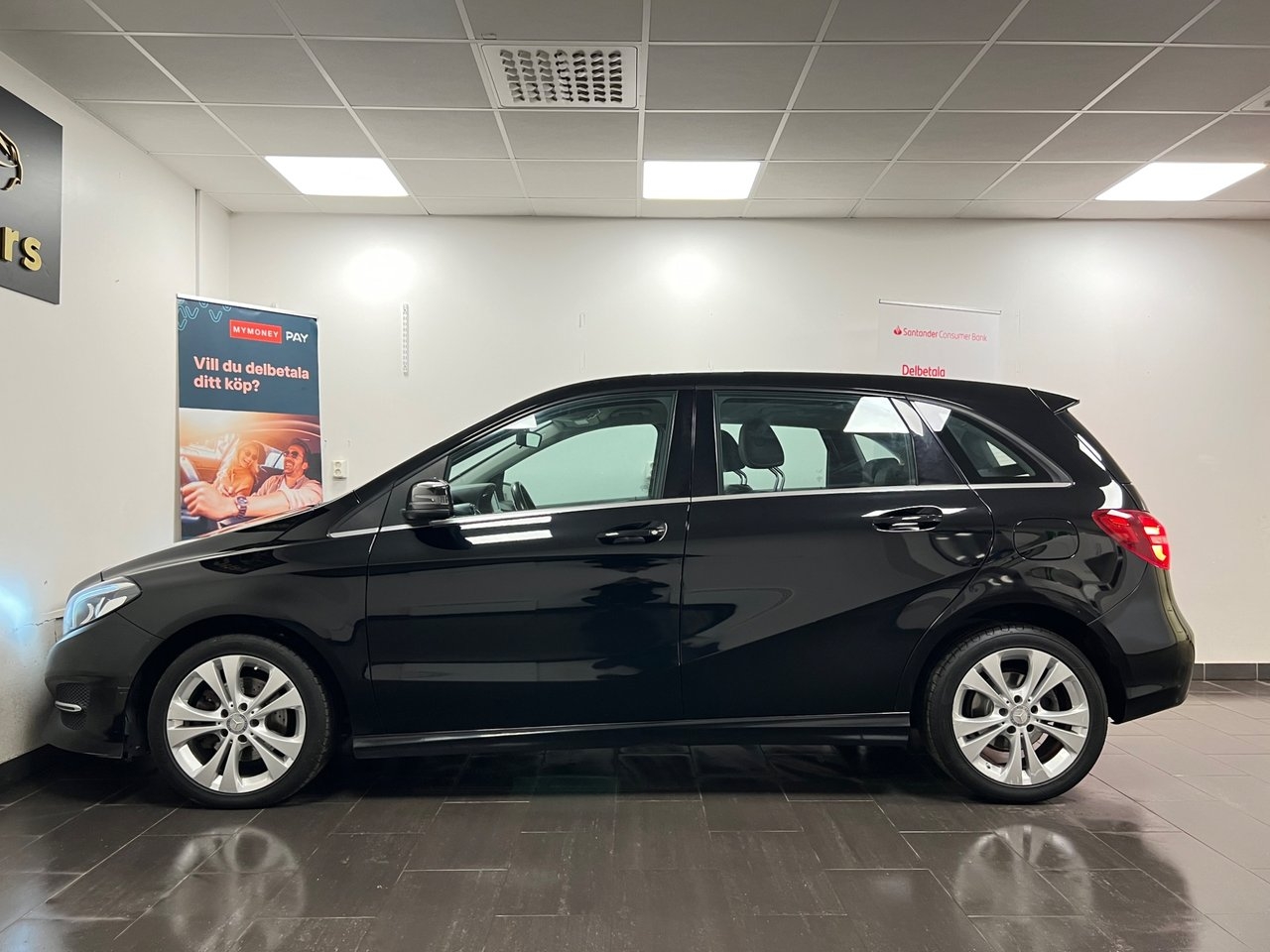 Mercedes-Benz B 180 7G-DCT Urban 2016, photo 6/10