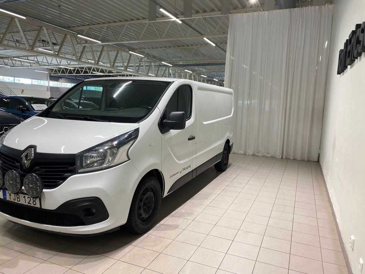 Renault Trafic 2017, bild 3/16