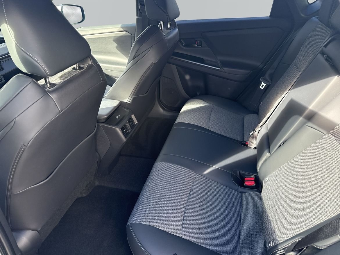 Toyota bZ4X 73.1 kWh ACTIVE TECH 2025, bild 7/10