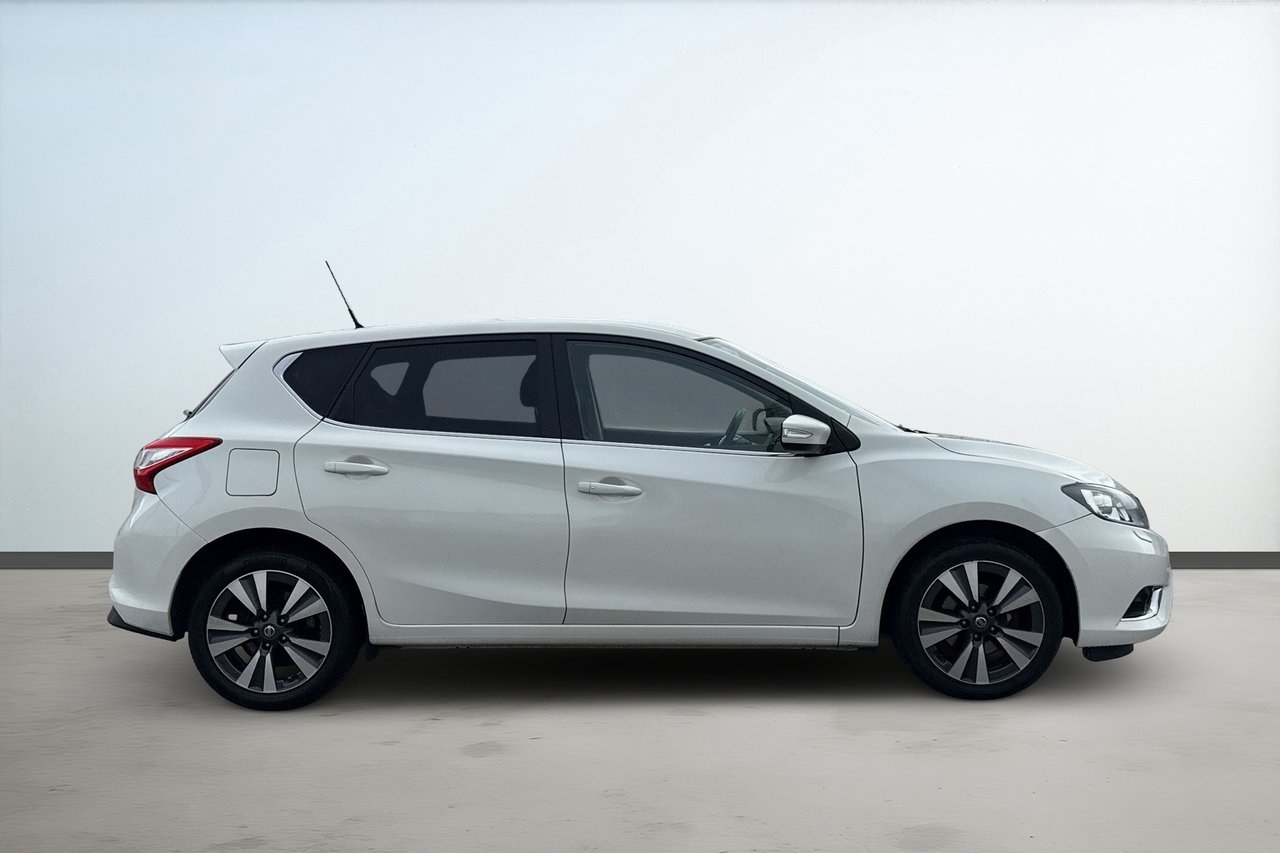 Nissan Pulsar 1.2 DIG-T 2016, bild 6/10