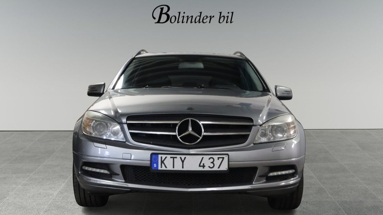 Mercedes-Benz C 2011, photo 2/10