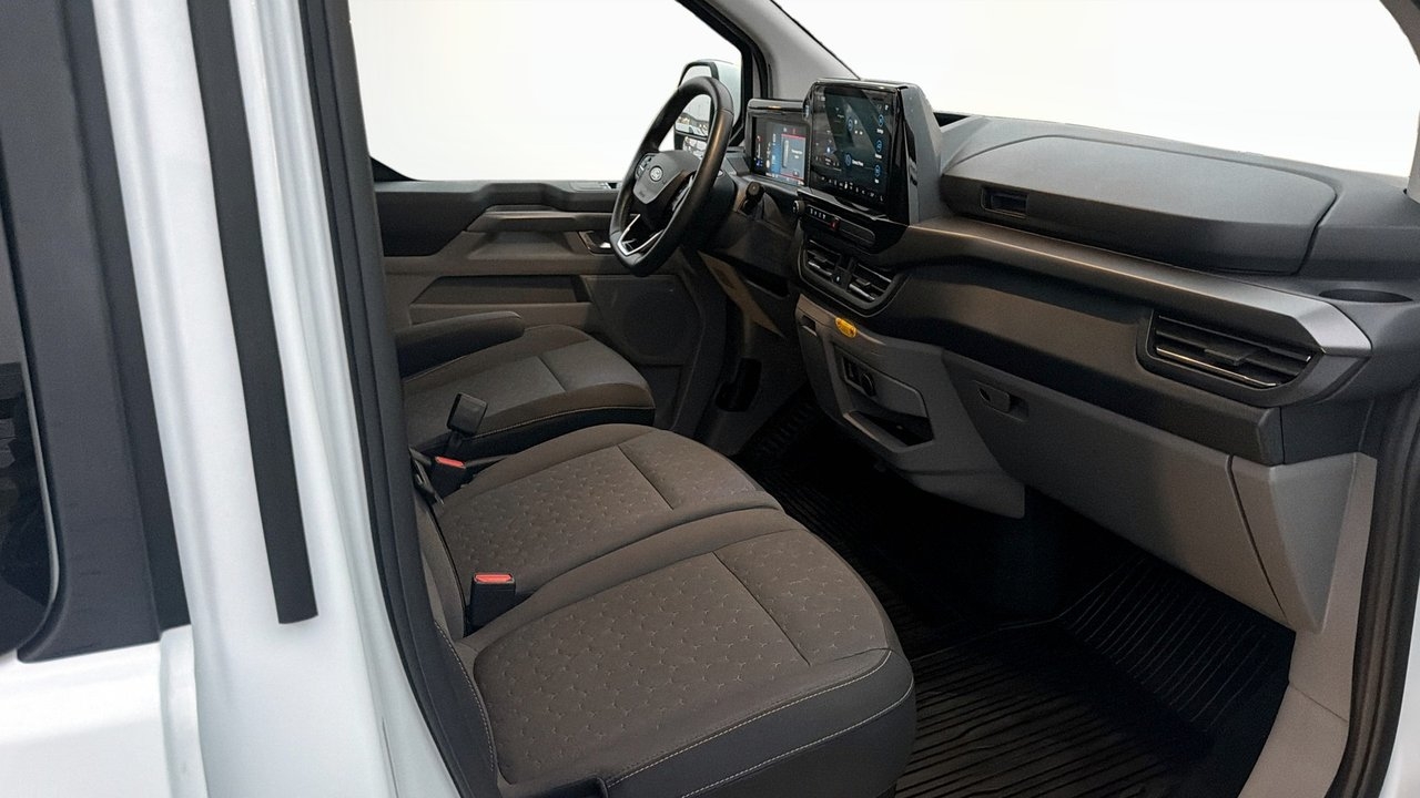 Ford Tourneo Custom 2024, bild 3/9