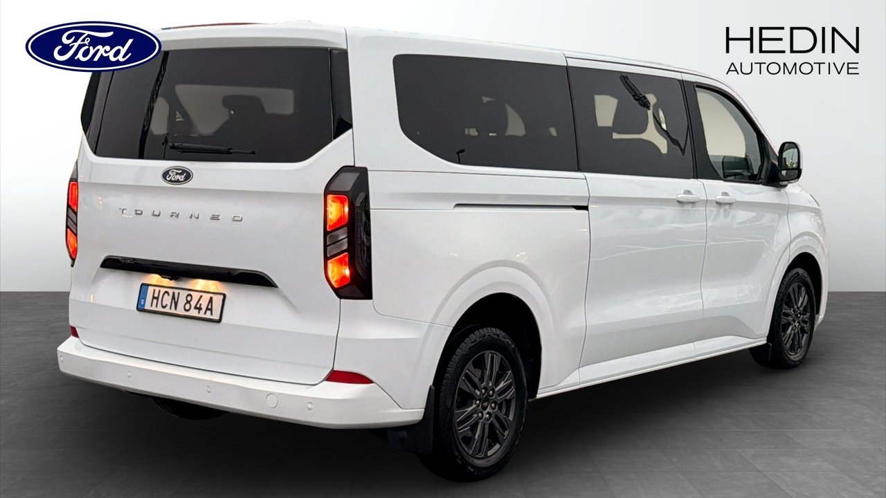 Ford Tourneo Custom 2024, bild 2/9