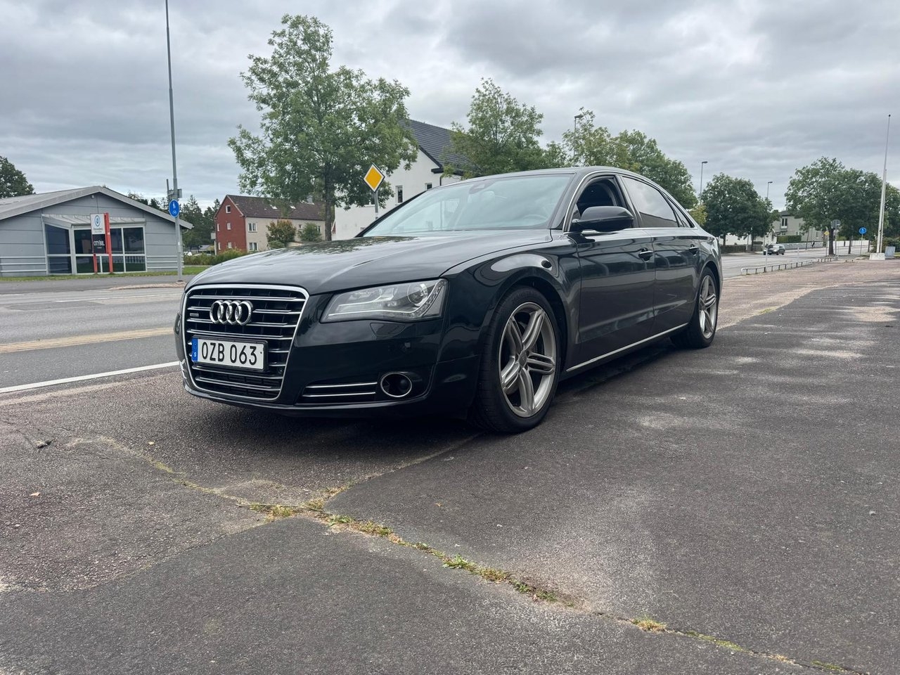 Audi A8