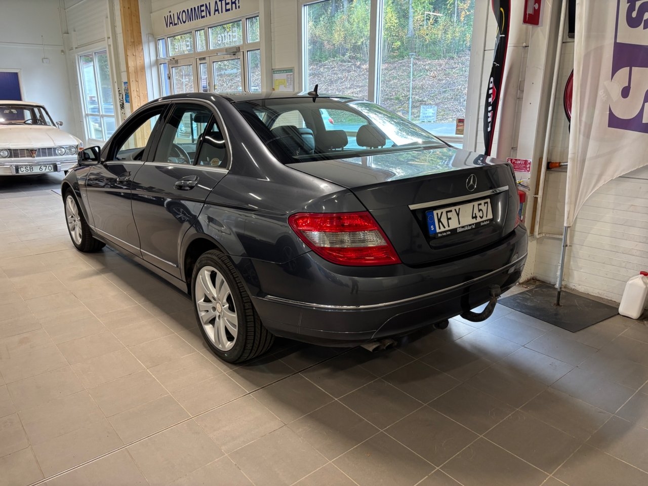 Mercedes-Benz C 2010, bild 3/8