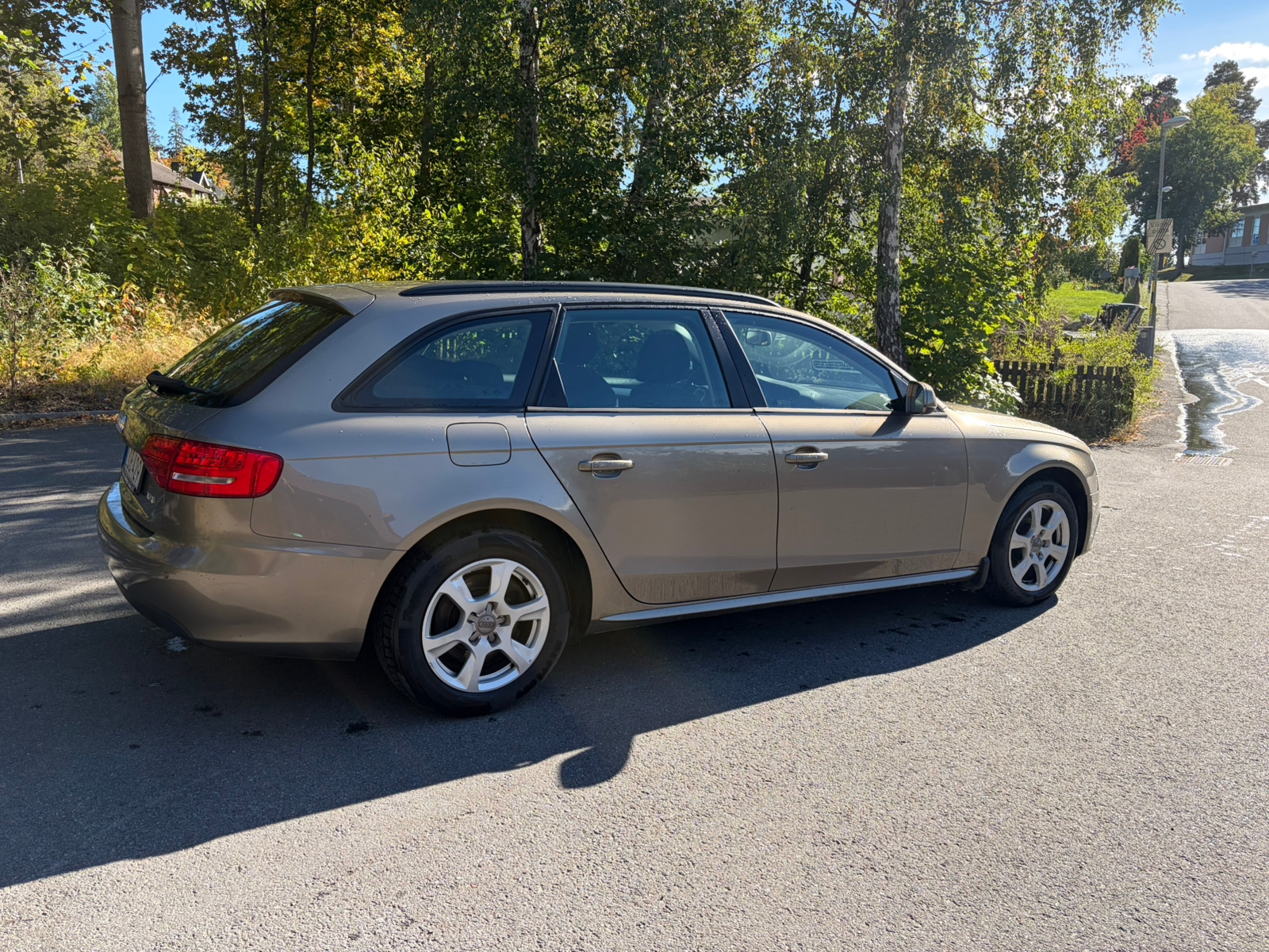 Audi A4 Avant 1.8 TFSI Manuell 2011, bild 3/8