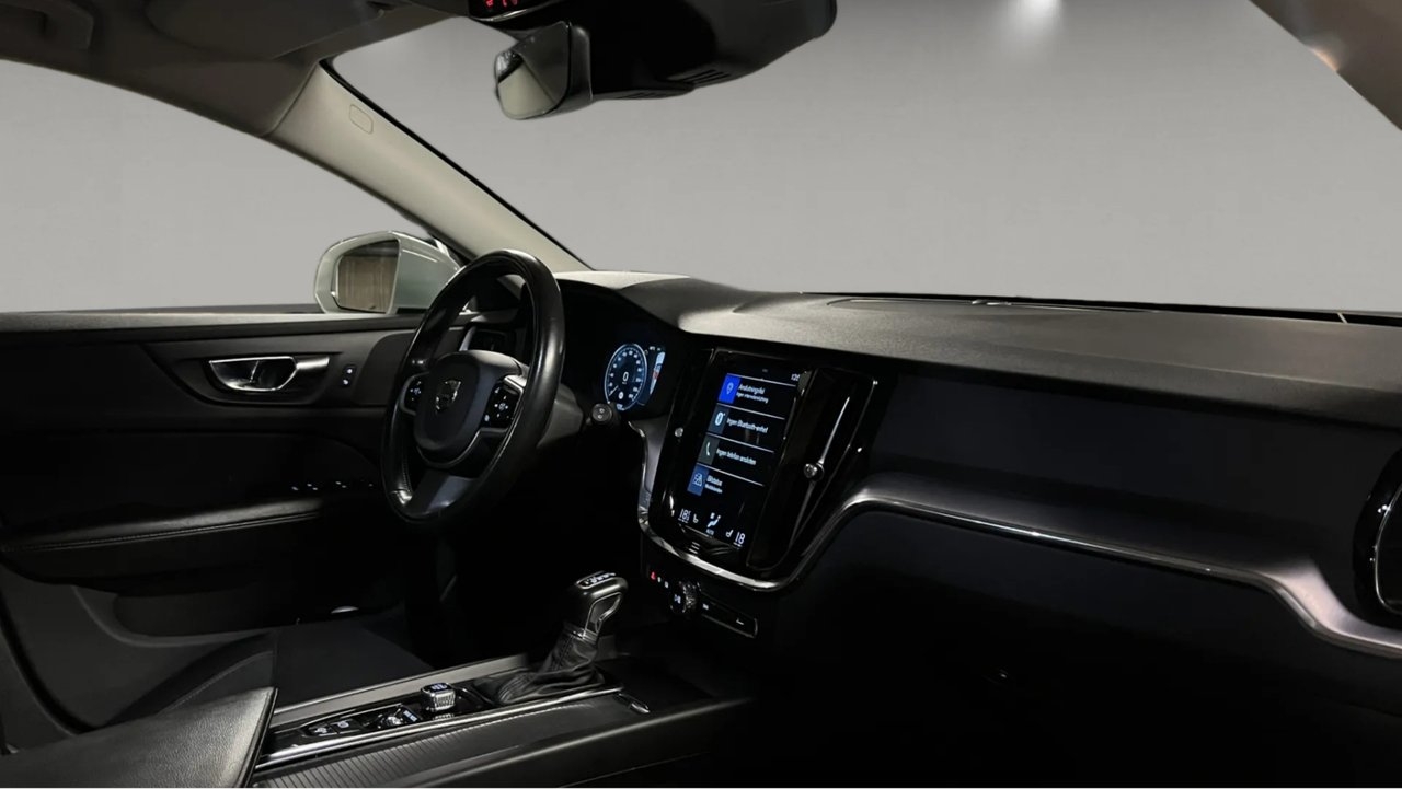 Volvo V60 D3 MOMENTUM ADVANCED SE II VOC 2020, bild 7/8