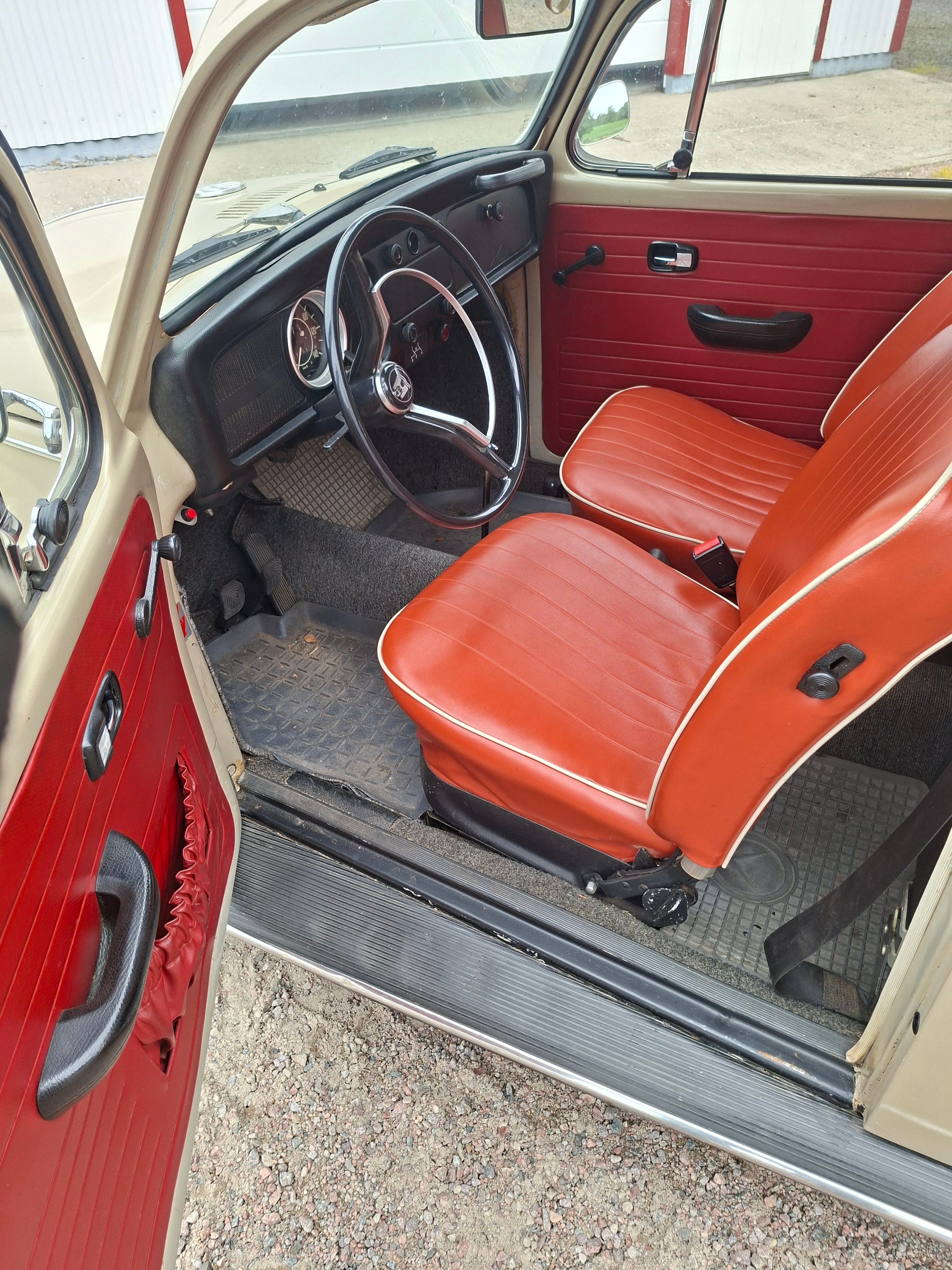 Volkswagen 1500 1.5 H4 Manuell 1970, kuva 5/5