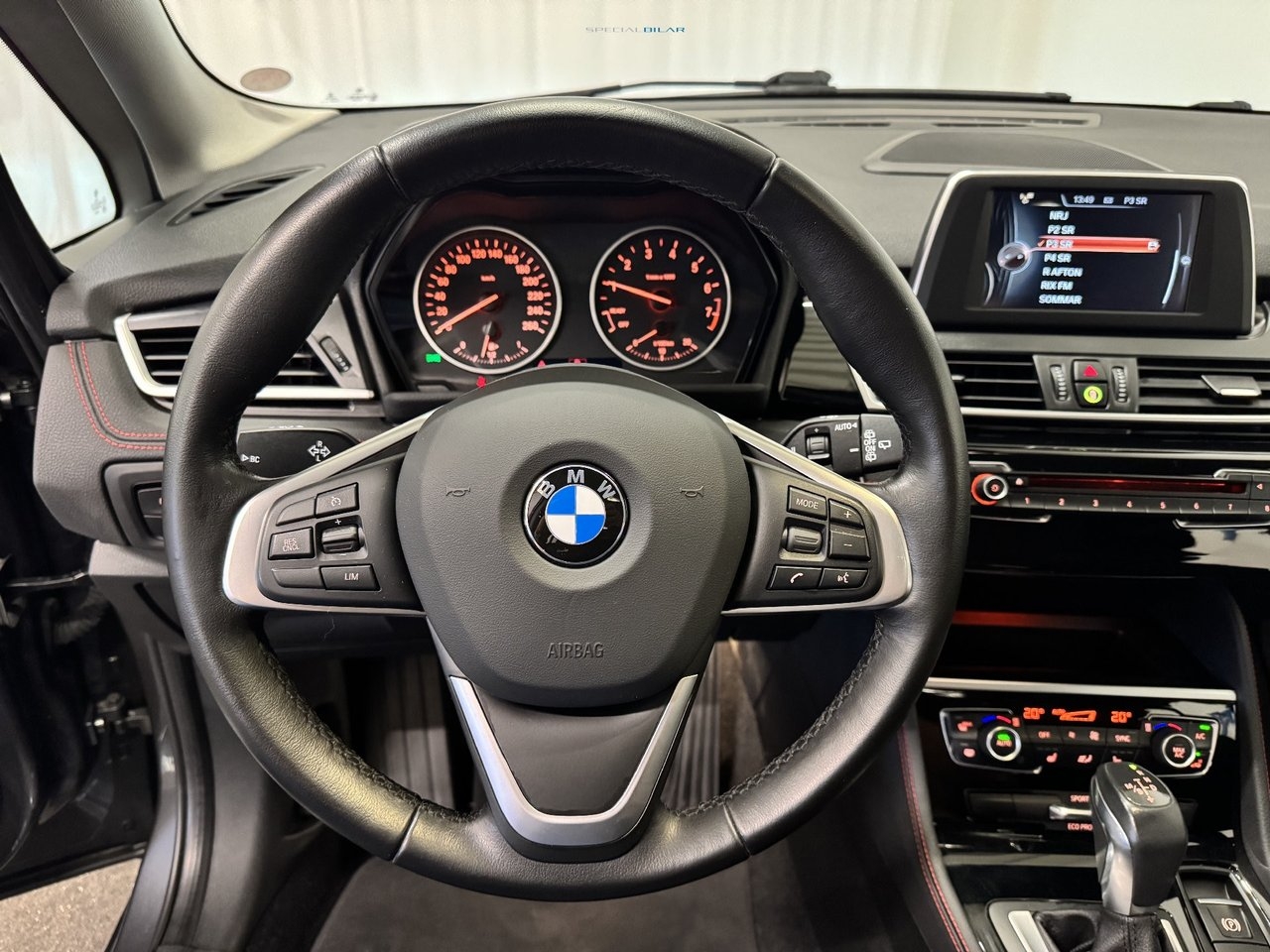 BMW 218 2017, photo 7/10