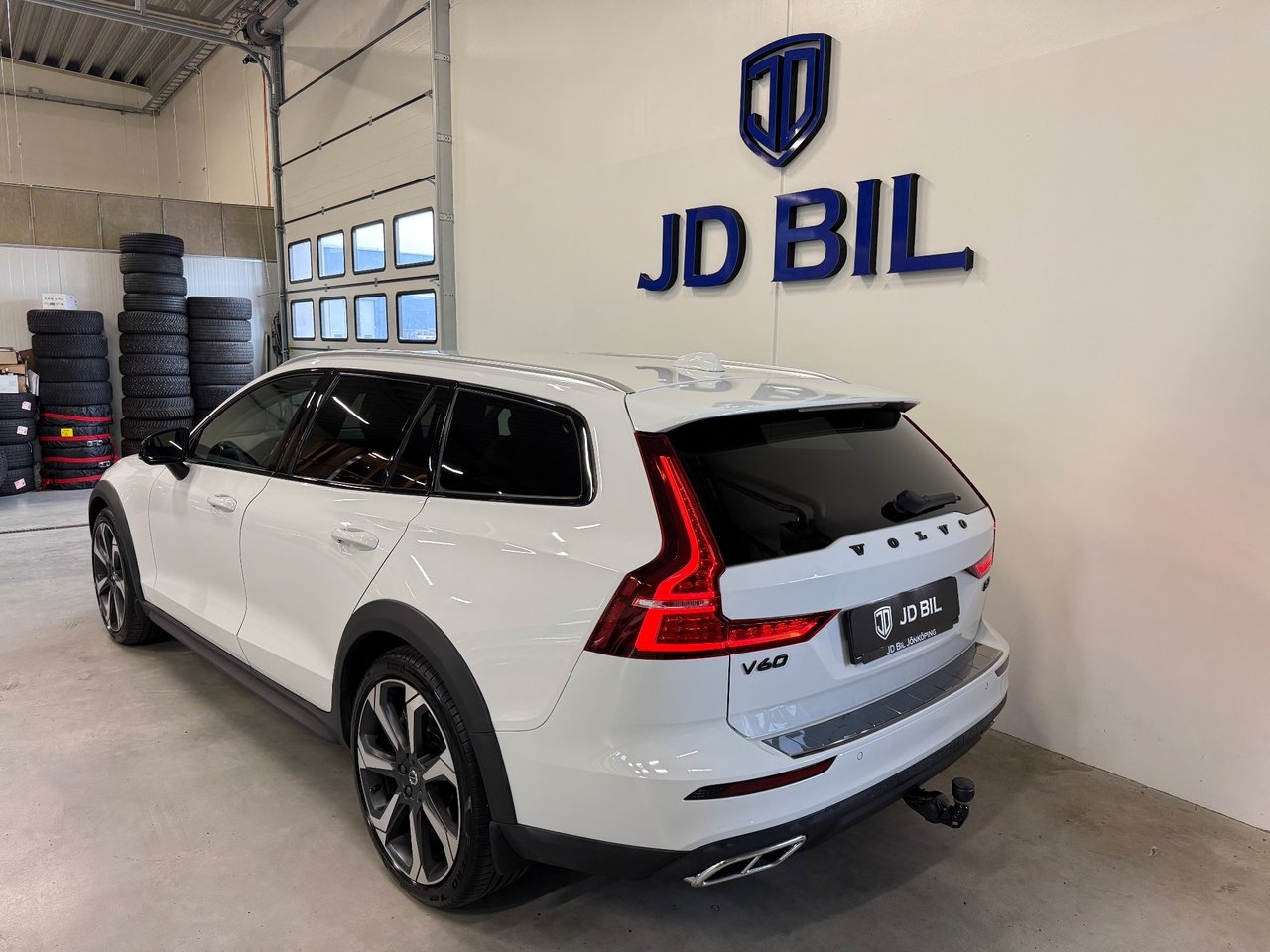 Volvo V60 Cross Country 2022, bild 3/10