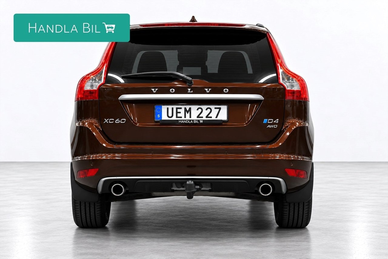 Volvo XC60 2016, photo 6/10