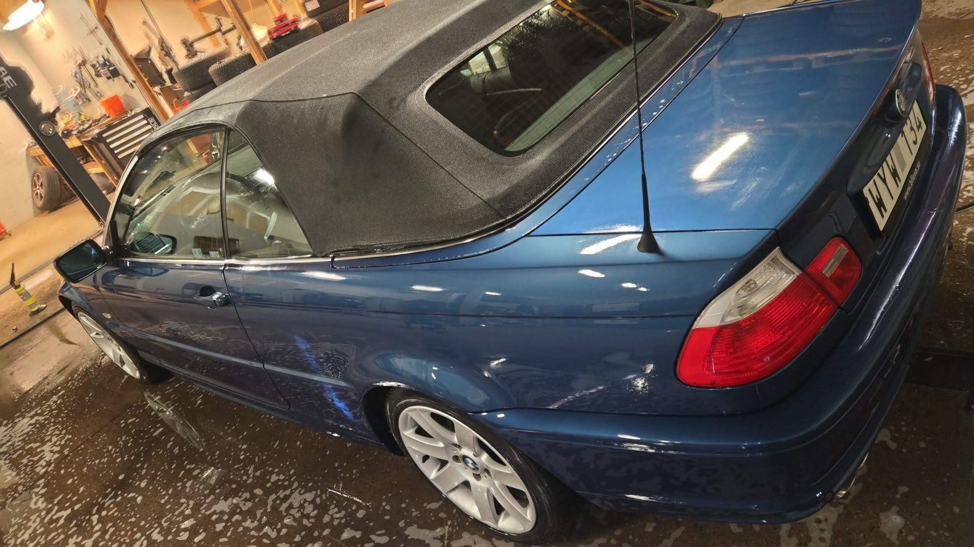 BMW 323 Ci Convertible Manuell 2000, bild 2/3