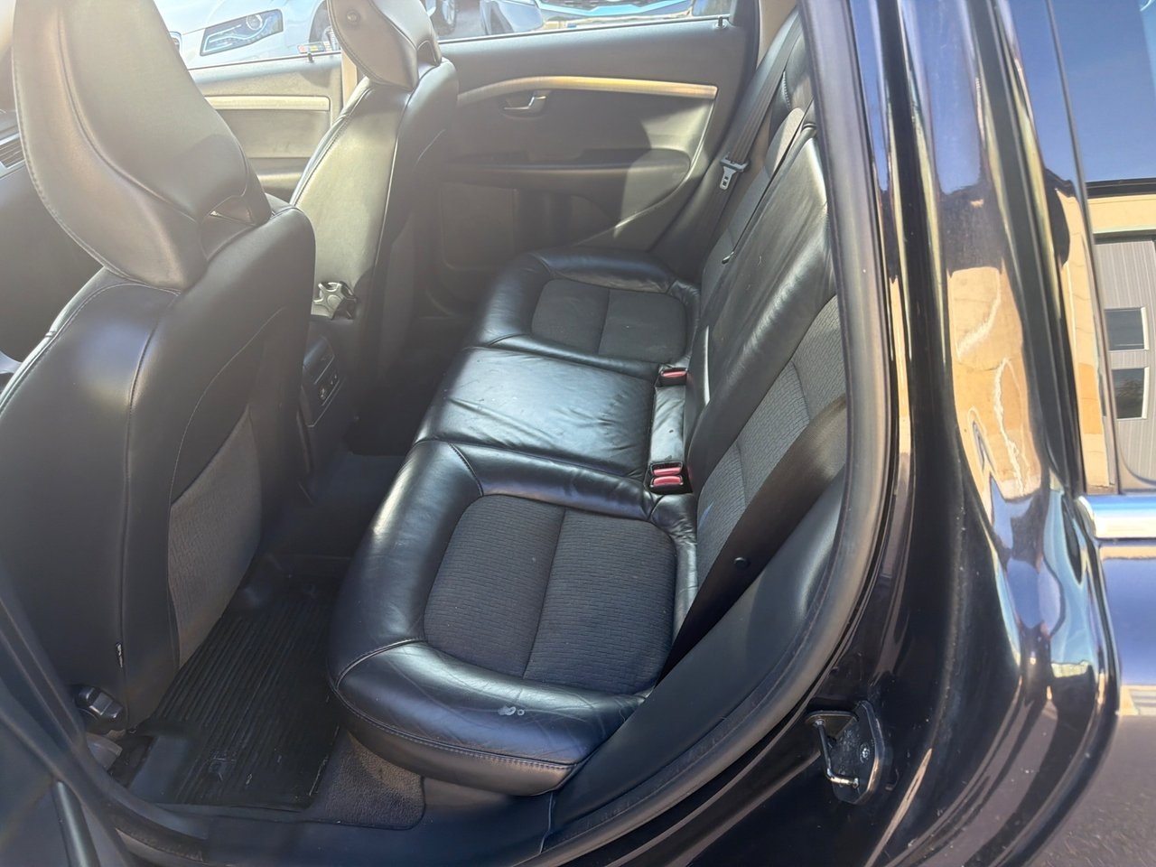 Volvo V70 2.0F Momentum Euro 4 2010, bild 7/8