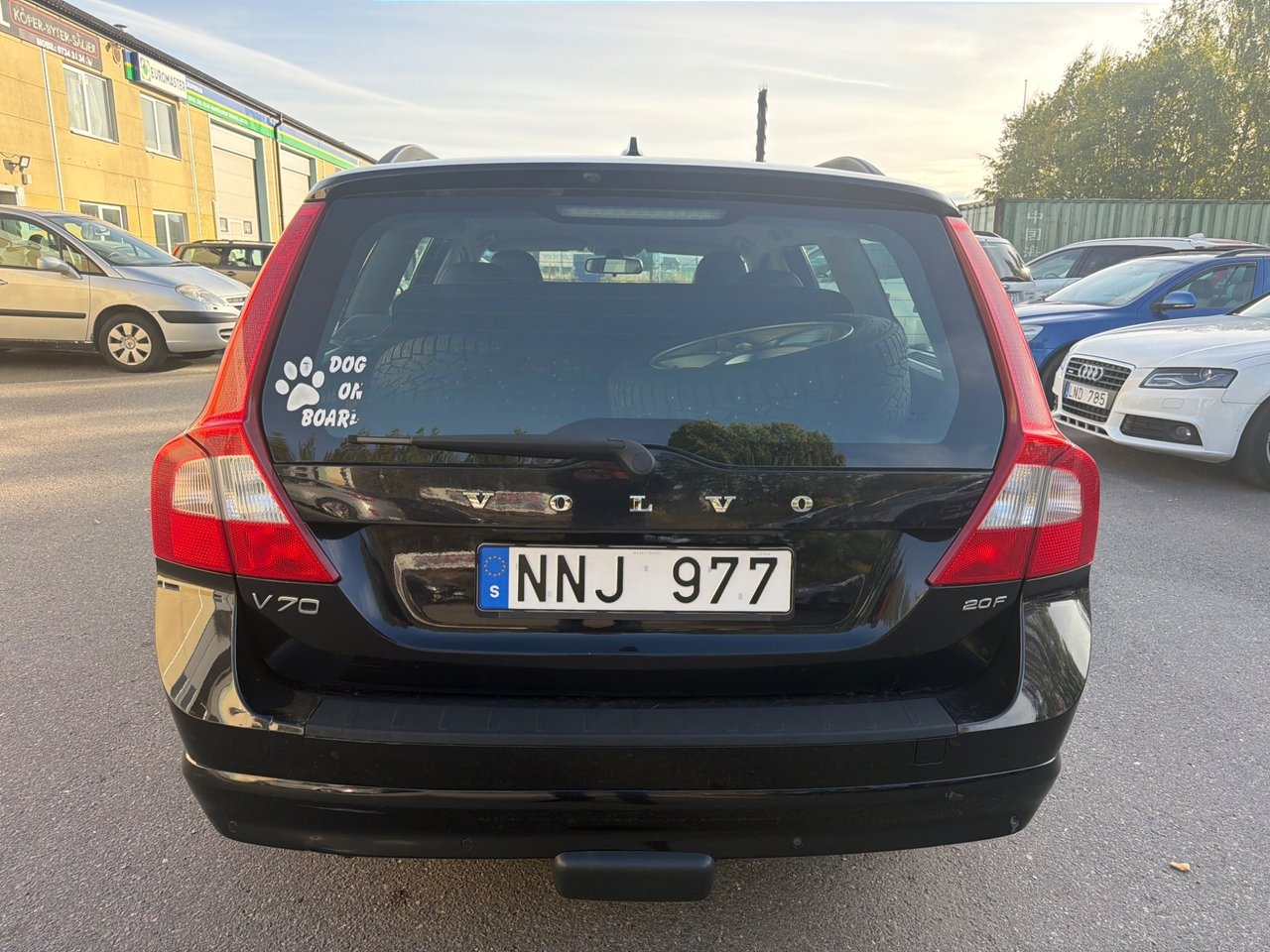 Volvo V70 2.0F Momentum Euro 4 2010, bild 4/8
