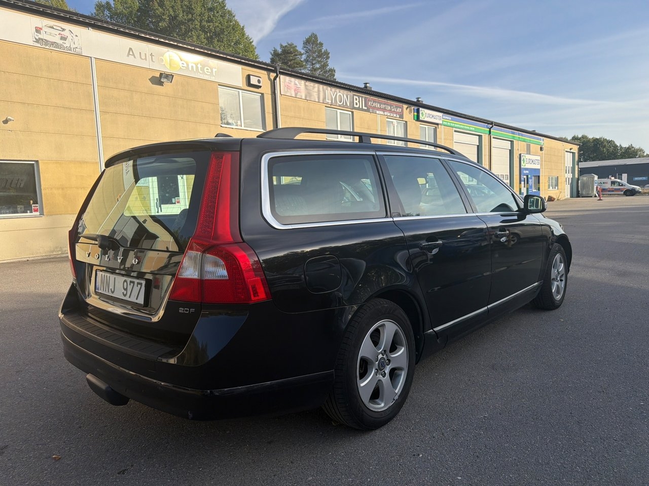Volvo V70 2.0F Momentum Euro 4 2010, bild 3/8