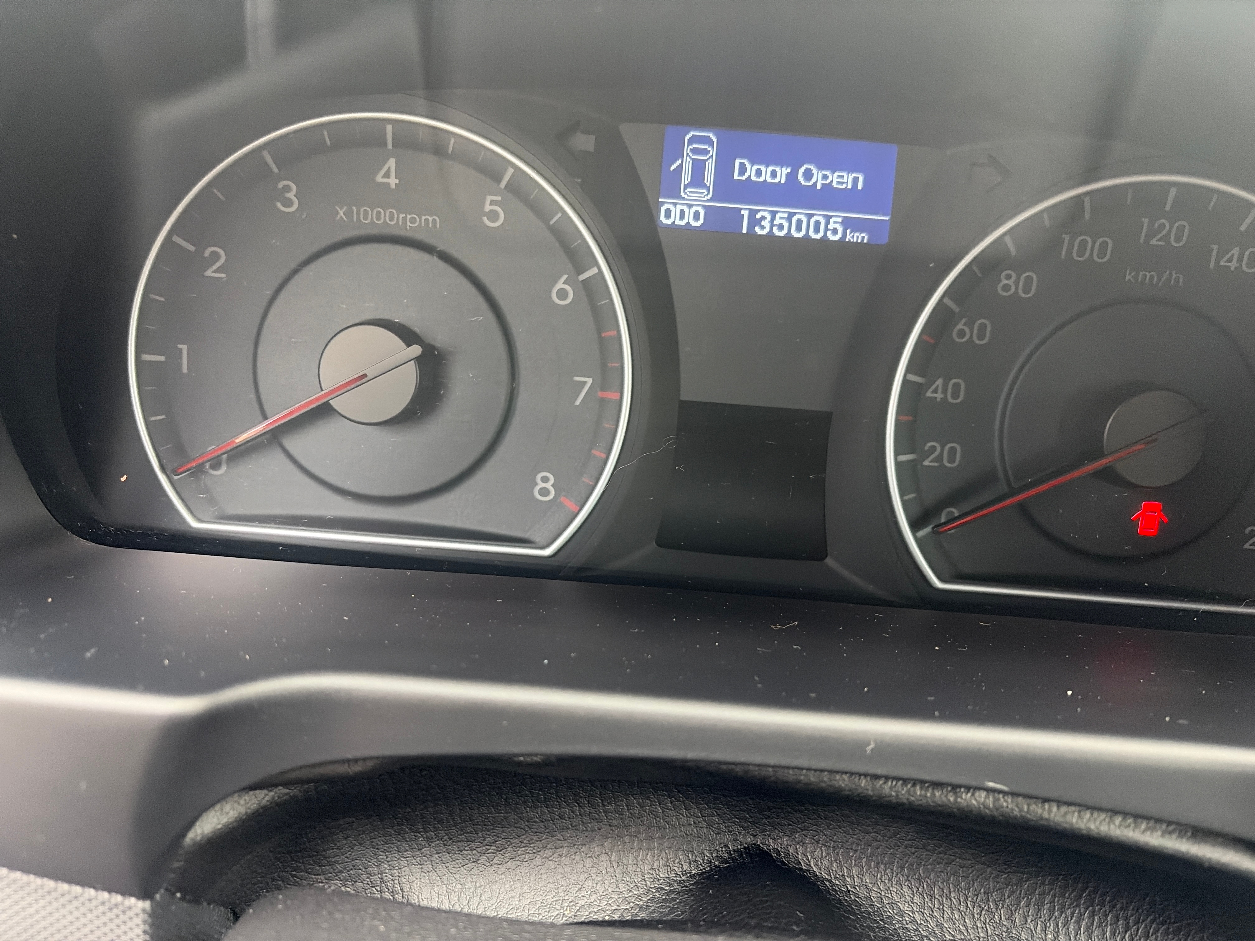Hyundai i30 1.6 Manuell 2011, bild 4/5