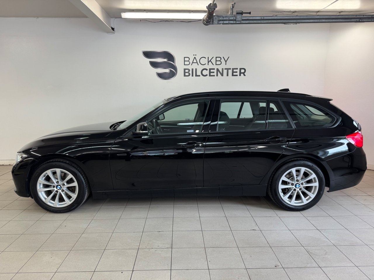 BMW 320 2016, kuva 2/10