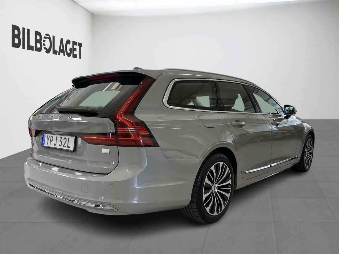 Volvo V90 Recharge T6 Core Edition 2024, bild 4/10