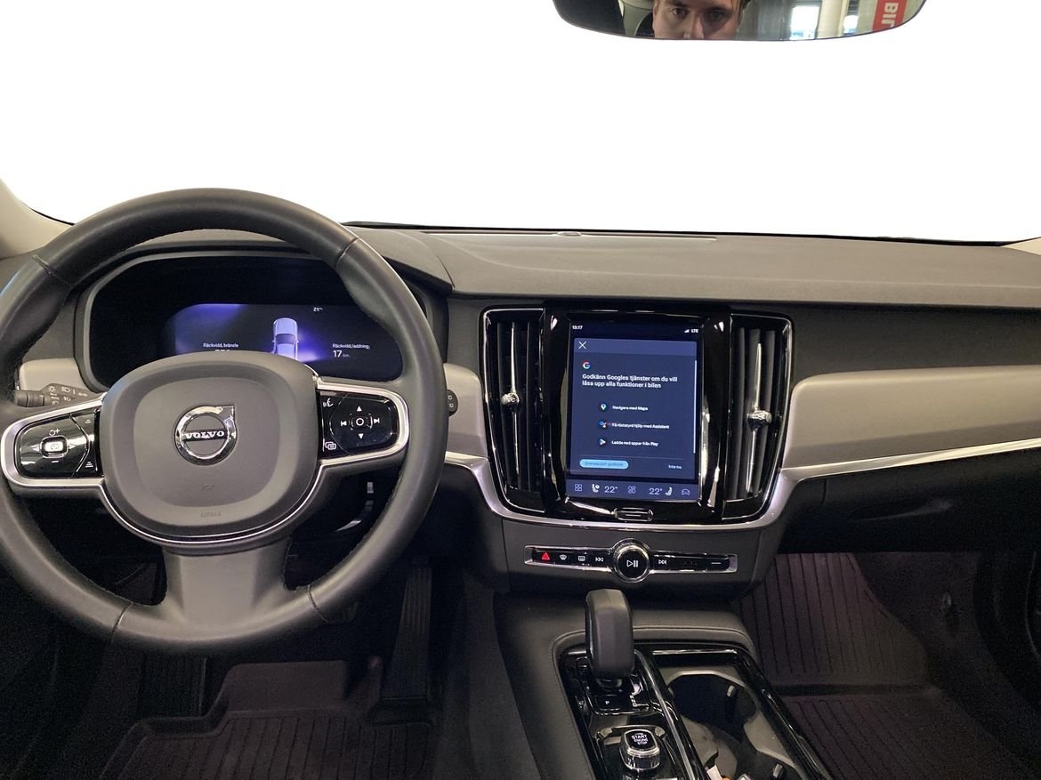 Volvo V90 Recharge T6 Core Edition 2024, bild 7/10