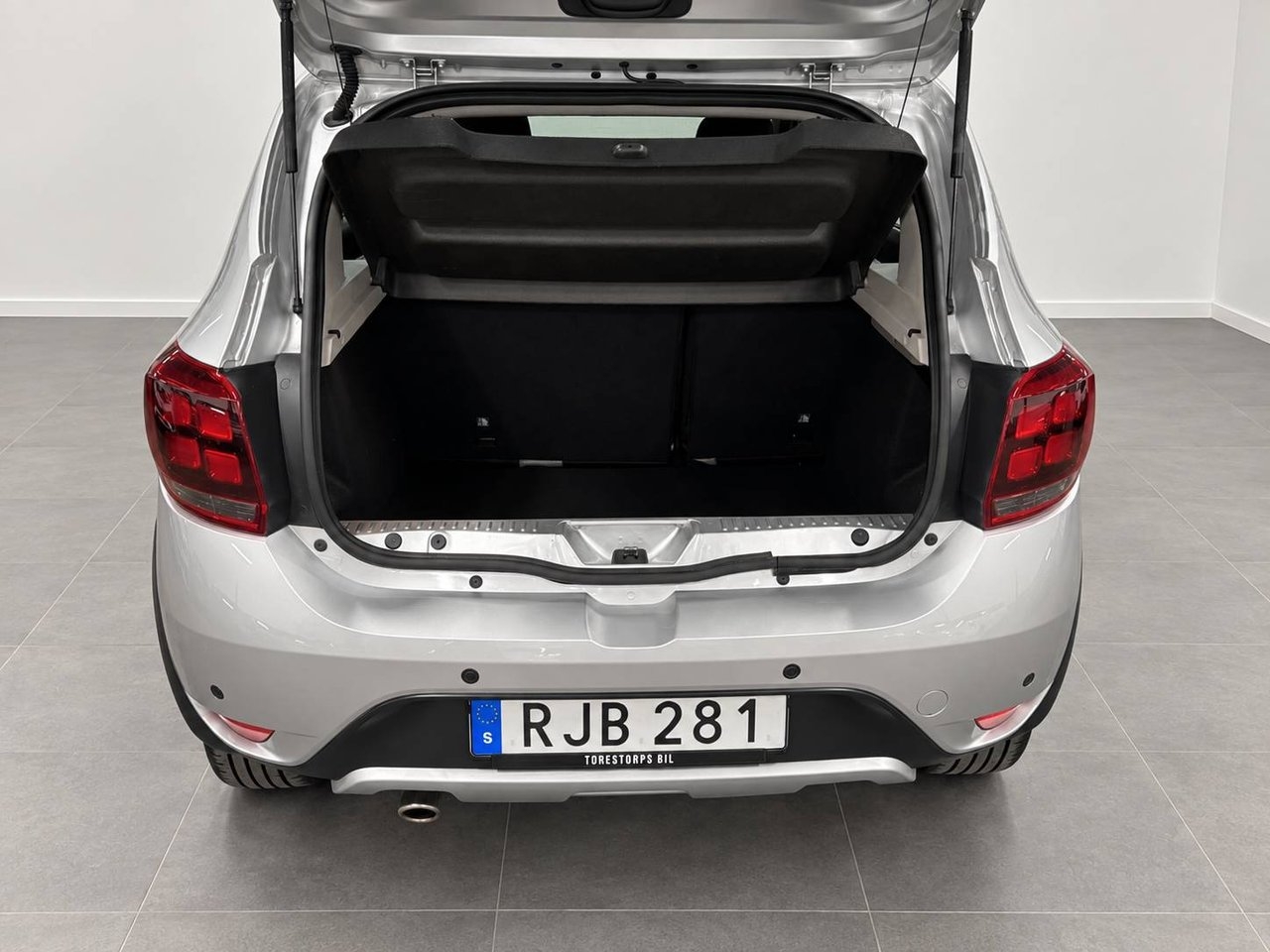 Dacia Sandero Stepway 2017, kuva 6/10