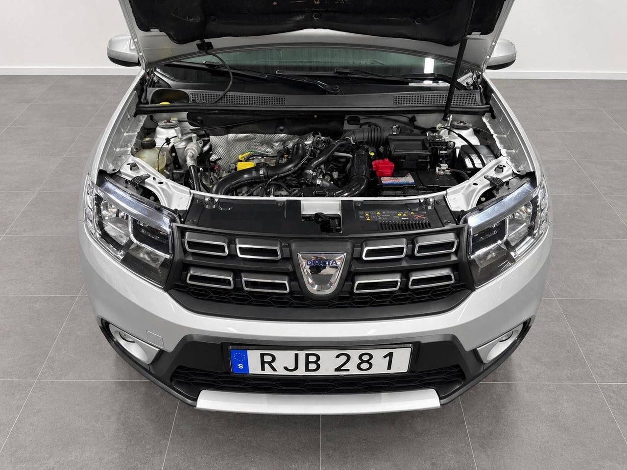 Dacia Sandero Stepway 2017, kuva 5/10