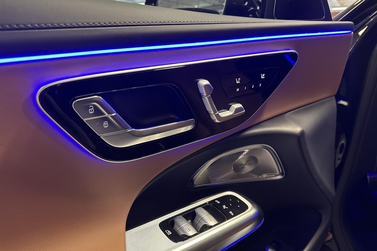 Mercedes-Benz E 400 e AMG PREMIUM 2026, kuva 7/10