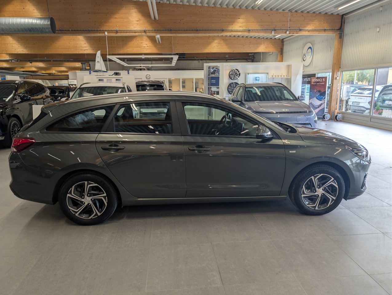 Hyundai i30 2021, bild 2/10
