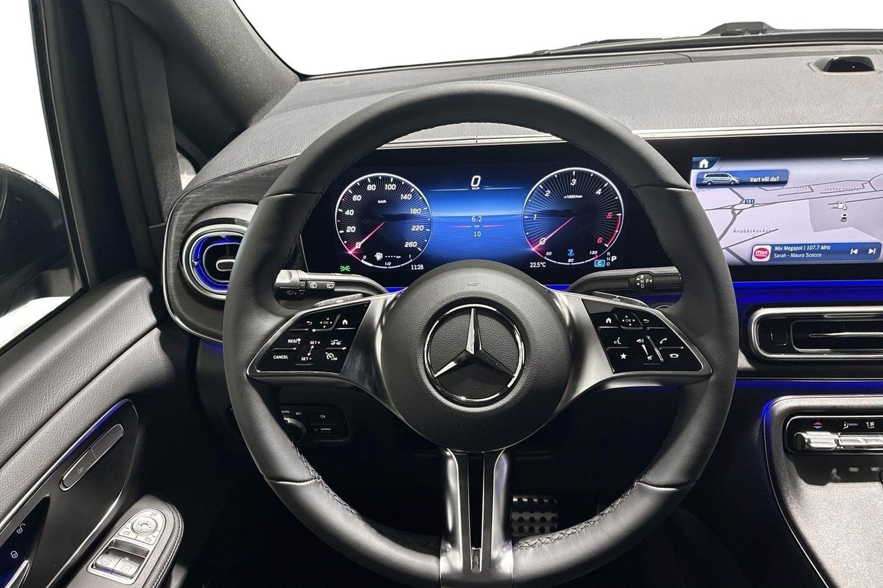 Mercedes-Benz V 300 d 2027, photo 7/10