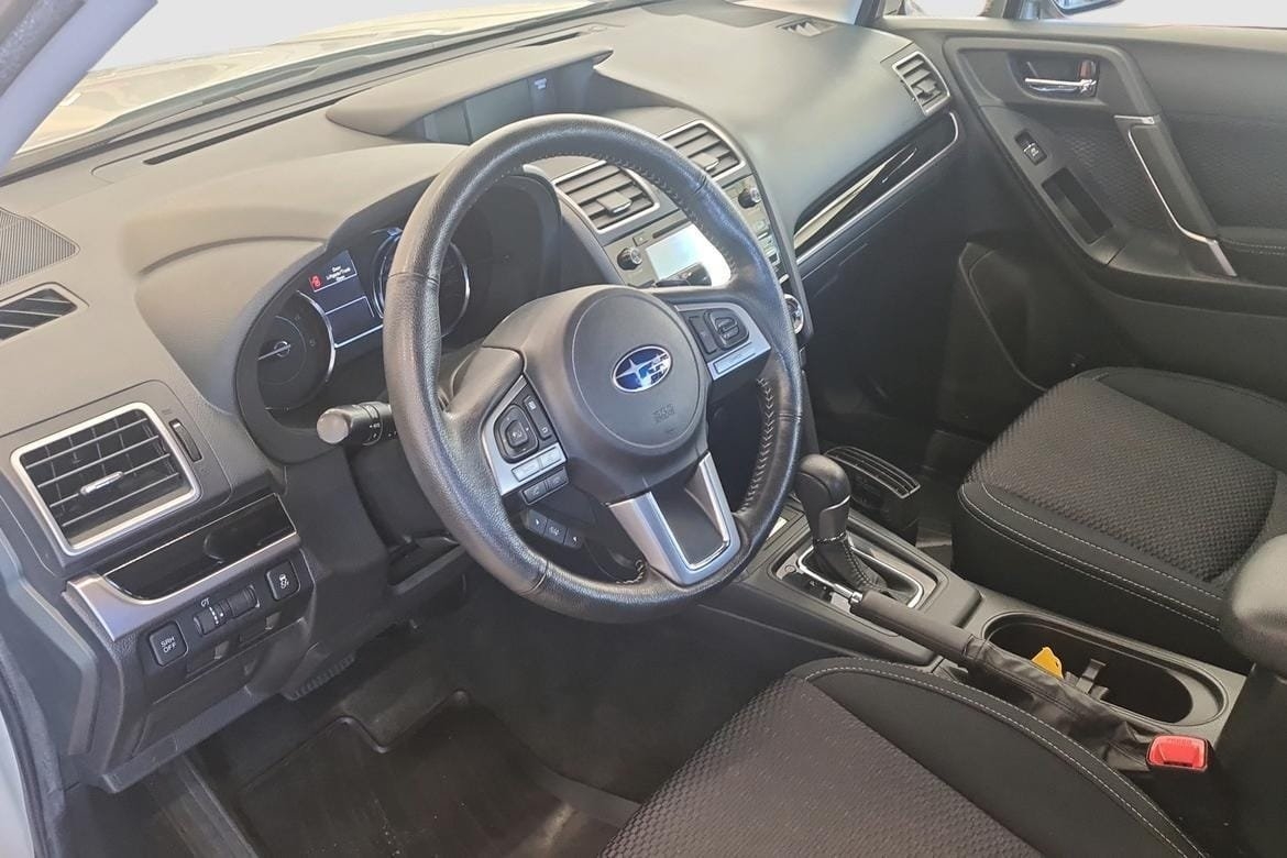 Subaru Forester 2016, bild 7/10