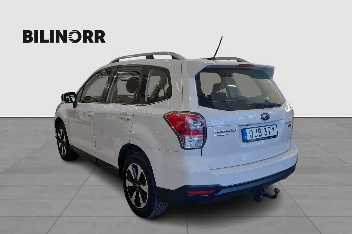 Subaru Forester 2016, bild 2/10