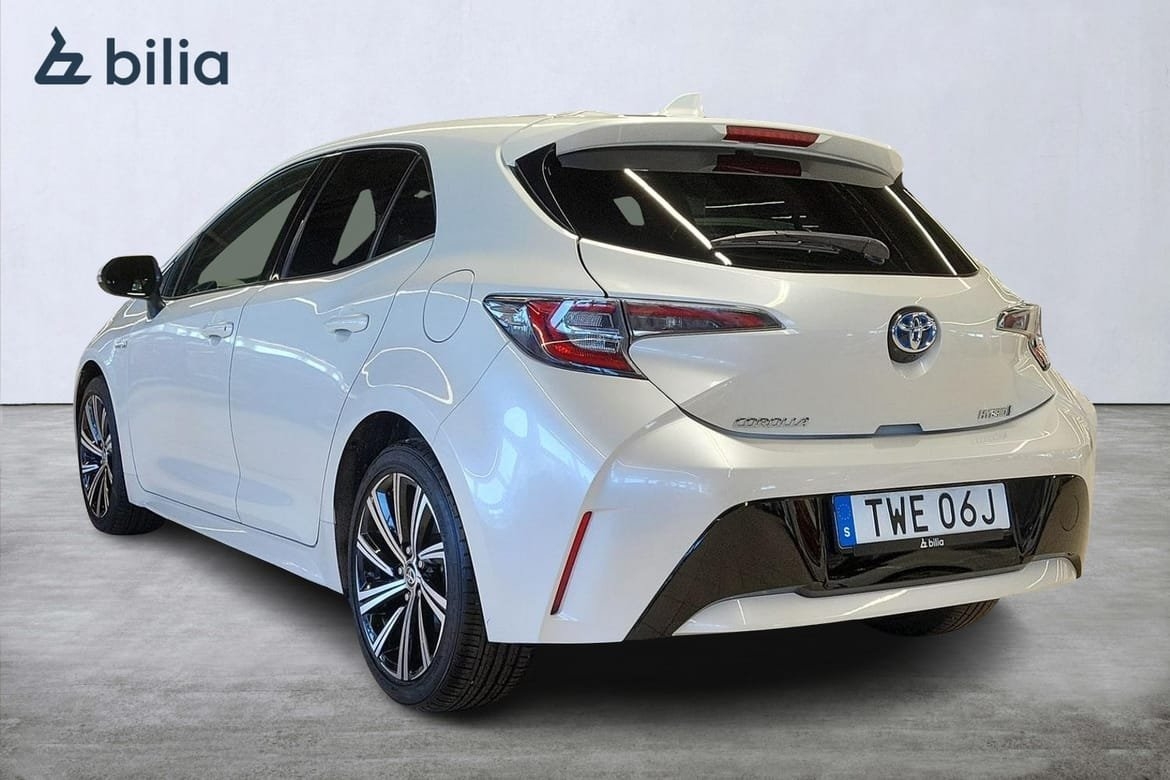 Toyota Corolla 1,8 HYBRID 5D STYLE 2021, bild 2/10