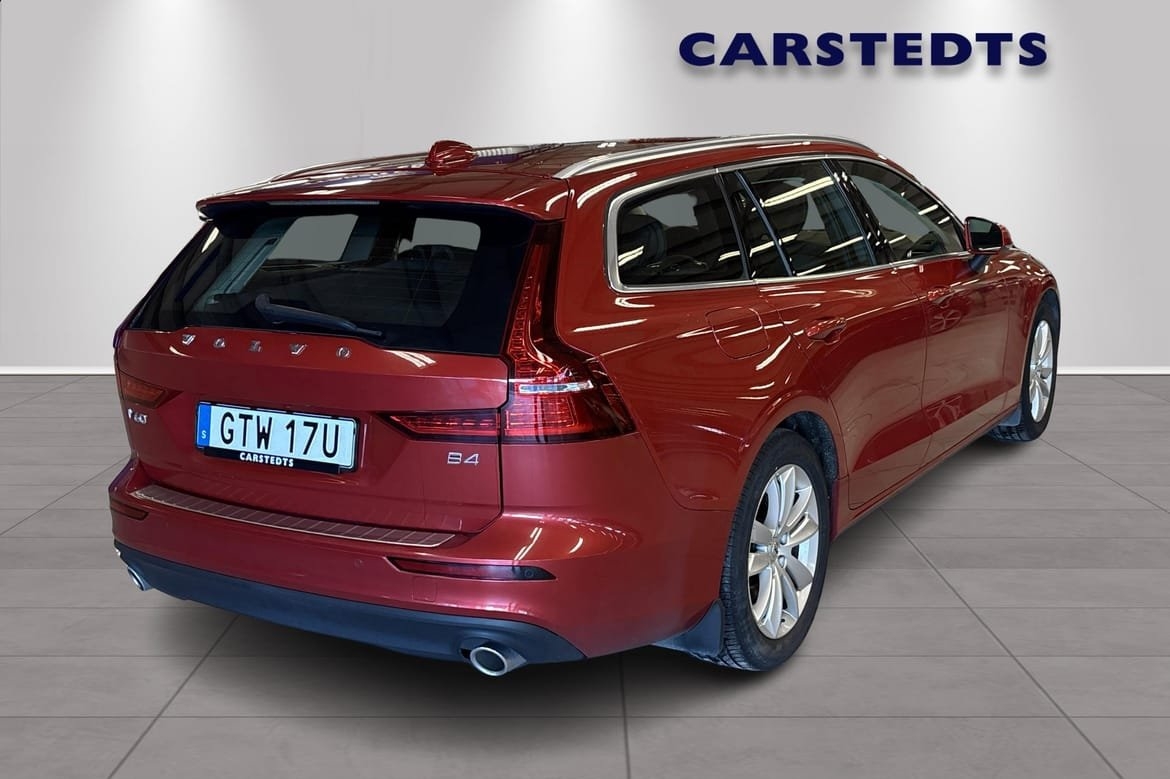 Volvo V60 B4 197hk Momentum Advance Aut 2021, bild 3/9