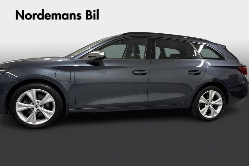 Seat Leon 2021, bild 2/7