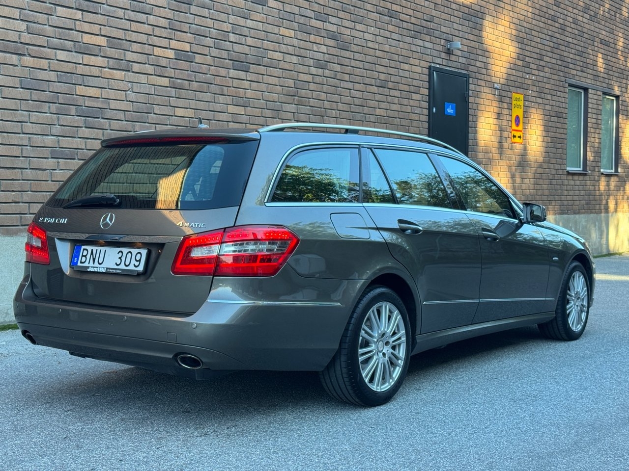Mercedes-Benz E 2010, bild 5/10