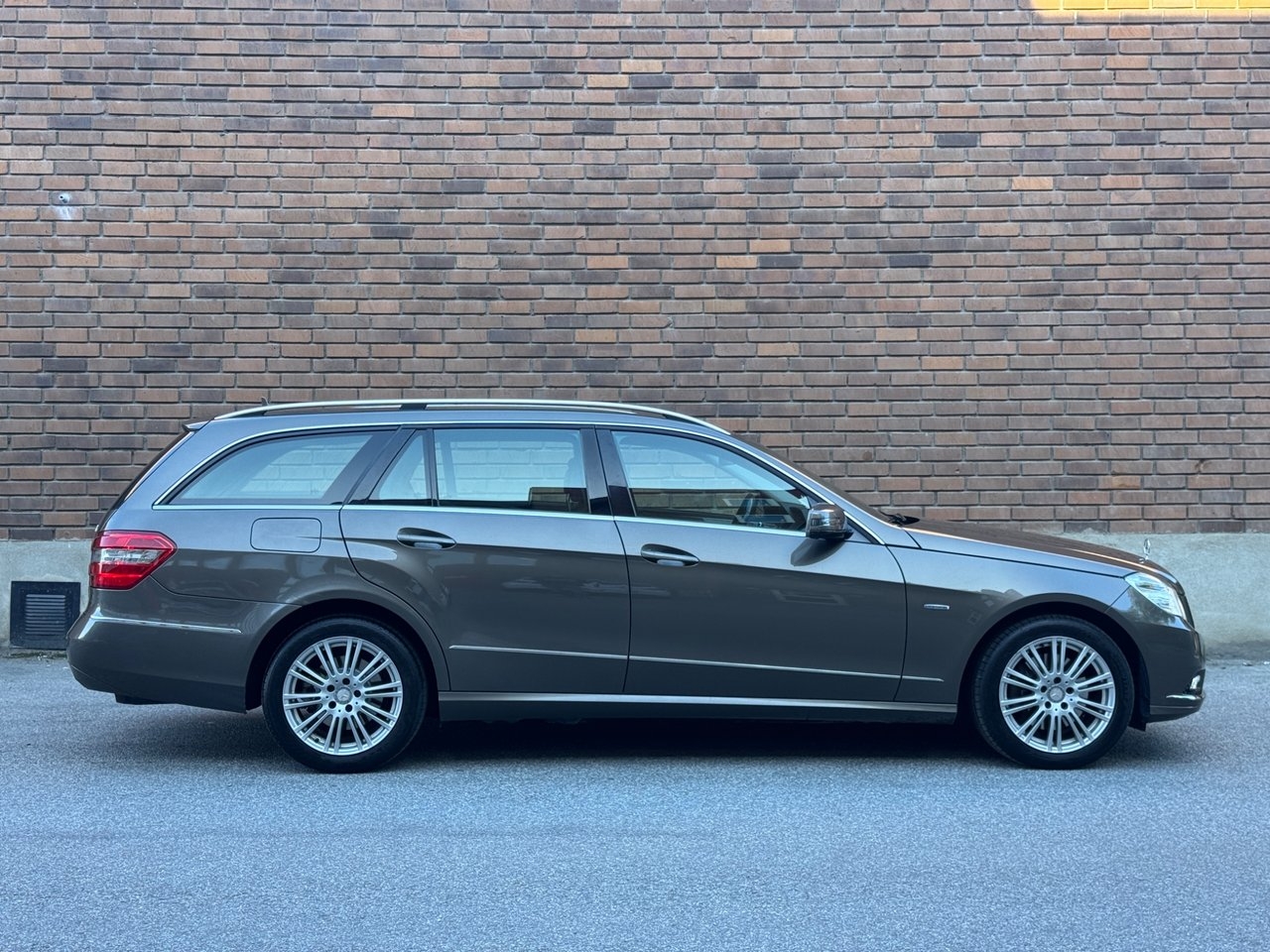 Mercedes-Benz E 2010, bild 6/10