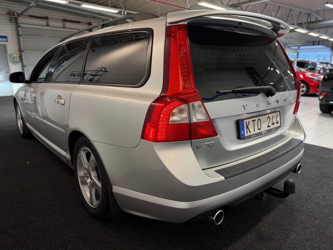 Volvo V70 D4 R-Design Dynamic Edition 2013, bild 5/10