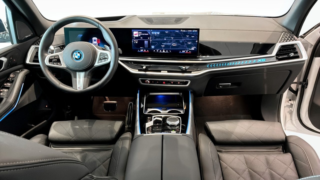 BMW X5 xDrive50e M Sport, drag 2025, kuva 4/10