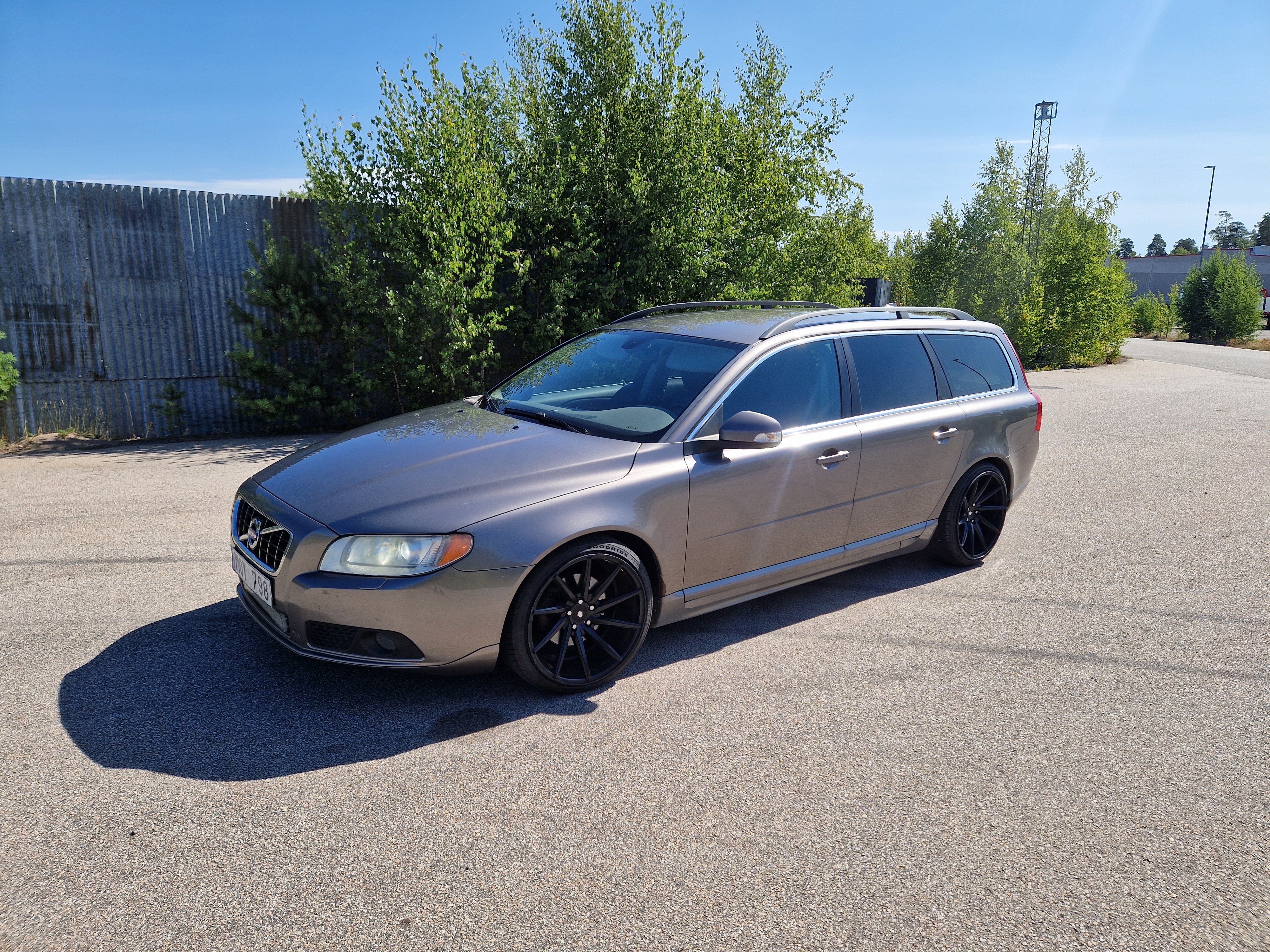 Volvo V70 2.4D Manuell 2010, bild 4/4
