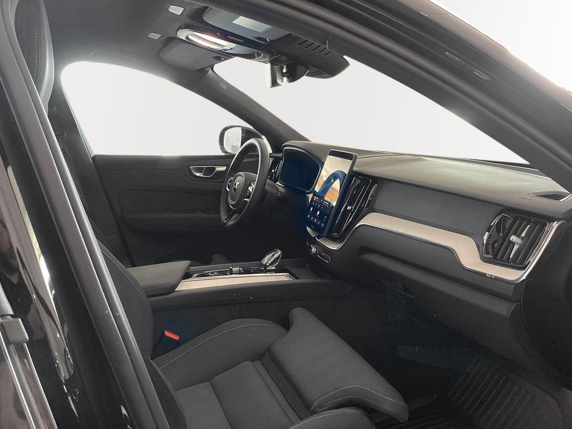 Volvo XC60 T6 Plus Dark Nordic Edition 2026, kuva 5/10