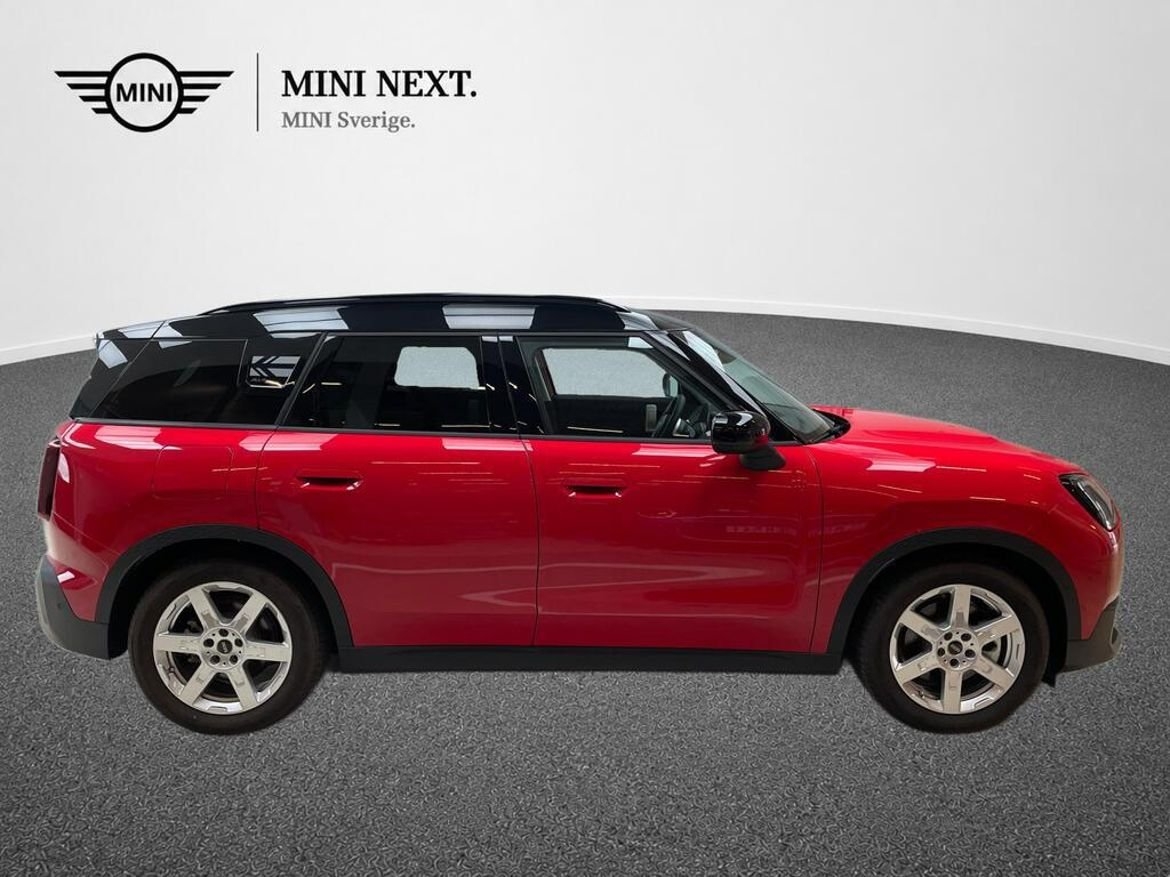 MINI Countryman SE Classic Trim, Paket M 2024, bild 2/15