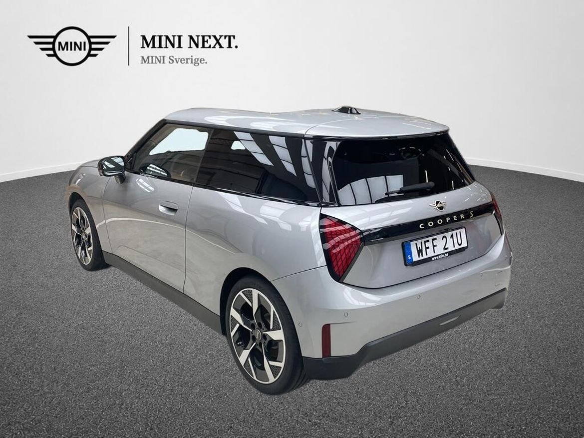 MINI Cooper SE Classic Trim, Paket XL 2024, bild 4/10